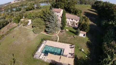 Property building, Bird's eye view, Swimming pool