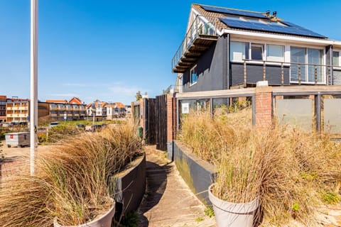 Wind - Modern beach house Apartment in Bergen aan Zee