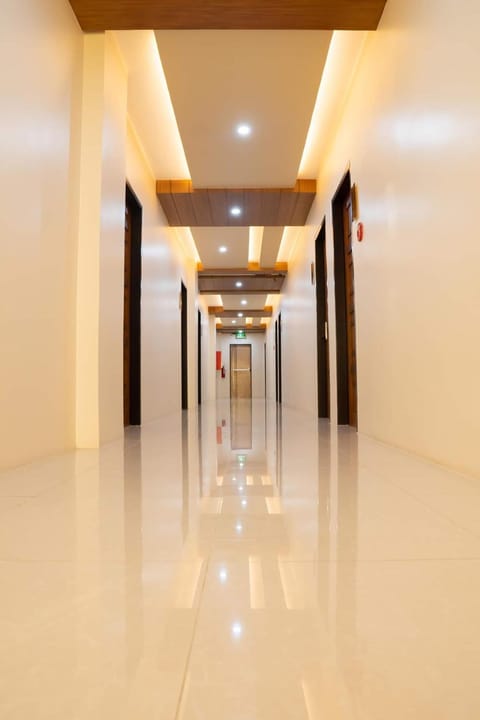 Golden Suites Hotel in Davao Region