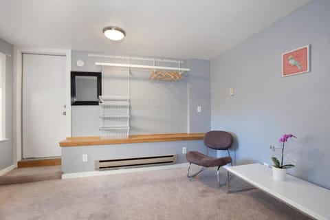Perfect House 12 mins to Berkeley Condo in San Pablo