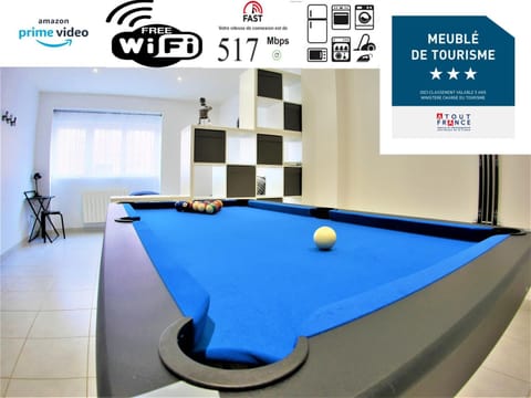 Billiard, Game Room