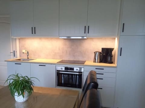 Domein Hellebeuk met UITZICHT! Valkenburg/Klimmen House in Limburg (province)