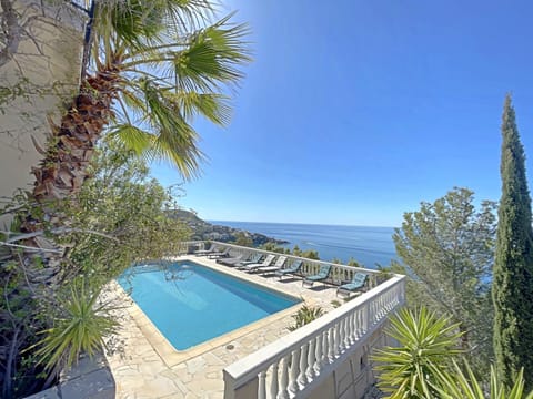 Pool view, Sea view, Swimming pool