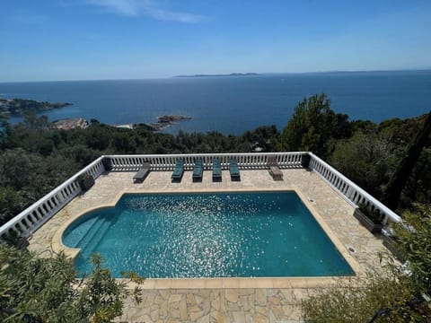 Natural landscape, Pool view, Sea view, Swimming pool, sunbed