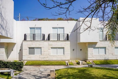 Modern house in Yautepec Apartment in State of Morelos