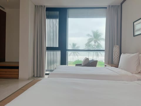 Luxury Beach Resort Apartments & Villas Condominio in Hoa Hai