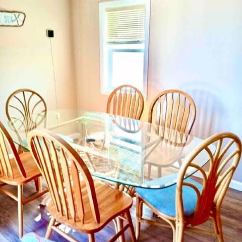 The Lighthouse-3 Bedroom with Casino Pier Gameroom Apartment in Seaside Heights