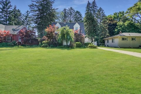 Property building, Day, Natural landscape