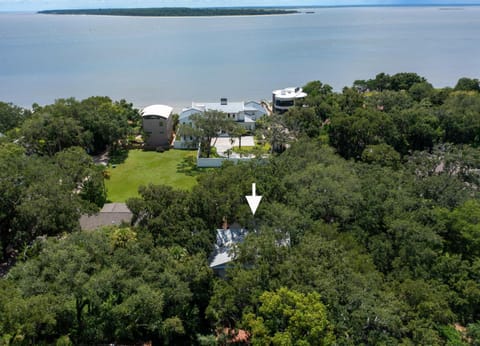 Southern Charm - 114 Gould Street Maison in Saint Simons Island