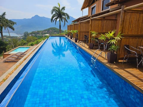 Nearby landmark, Day, Natural landscape, Mountain view, Pool view, Sea view, Sea view, Swimming pool, Swimming pool, sunbed