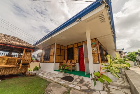 BE OUR GUEST #transienthome Casa in Tagbilaran City
