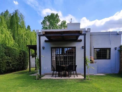 Entre Uvas y Siestas - Casa Sauces House in Luján de Cuyo