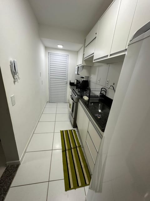 Kitchen or kitchenette, minibar, pet friendly, stove