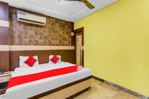 Flagship Hotel Crystal Near Gomti Riverfront Park Hotel in Lucknow