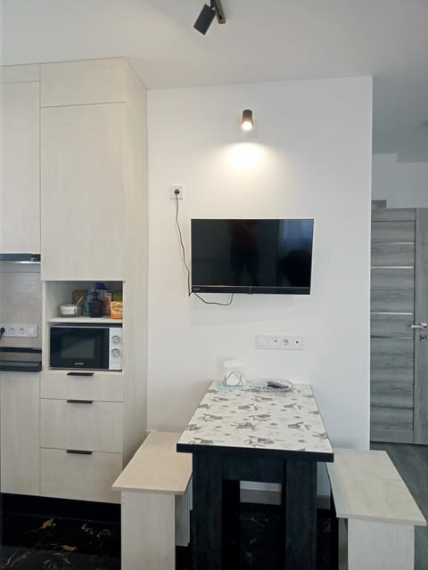 TV and multimedia, Kitchen or kitchenette, minibar