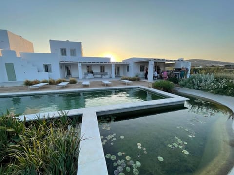 Villa KLAR, on the Outskirts of Naousa , Paros Villa in Paros, Greece