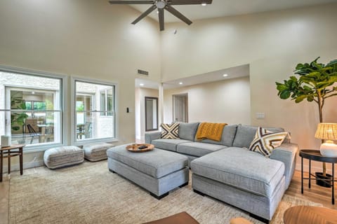 Luxury Scottsdale Vacation Rental with Patio! Haus in McCormick Ranch