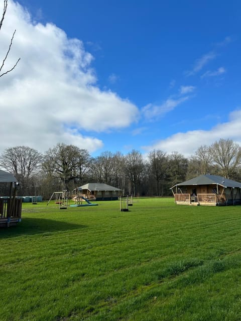 Klein Koestapel Luxury tent in Putten