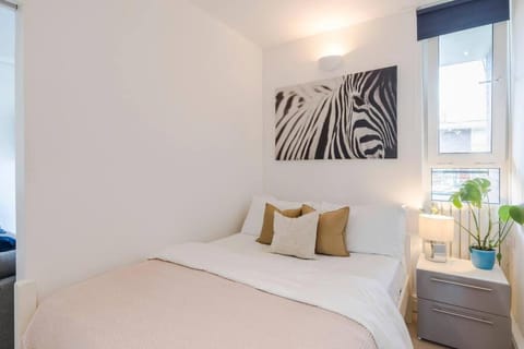 The Clarence, Central London Apartment w/ WIFI Apartment in London Borough of Islington