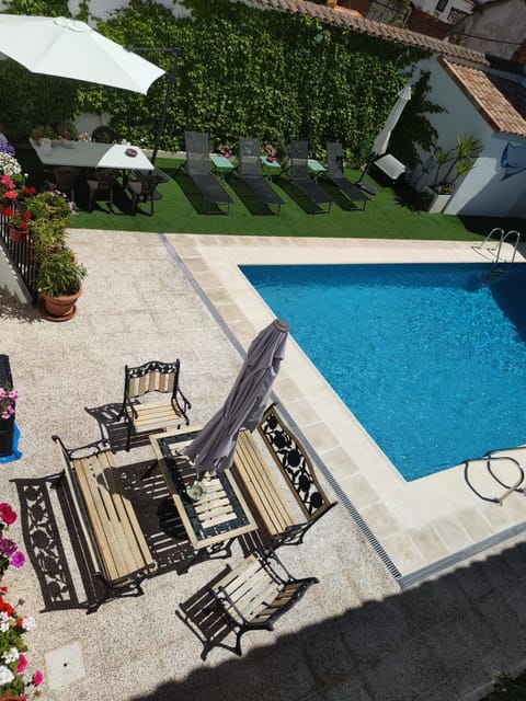 Garden view, Pool view, sunbed