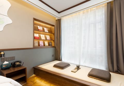 Time Traveller Boutique Hotel - Near National Olympic Sports Center , Beijing National Stadium , Olympic Forest Park , China Ethnic Museum, Guanzhuang subway station, Free laundry, Free customized tour itinerary Hotel in Beijing