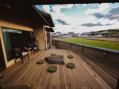 Natural landscape, View (from property/room), Balcony/Terrace