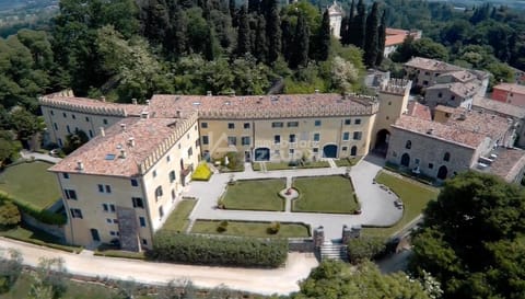 Property building, Bird's eye view