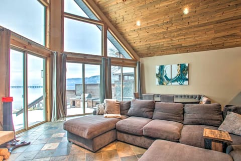 Waterfront Lake Pend Oreille Vacation Rental! Maison in Sagle