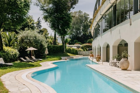Corfu Holiday Palace Resort in Corfu