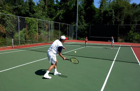 Tennis court