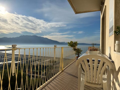 Natural landscape, Balcony/Terrace, Balcony/Terrace, Mountain view, Sea view