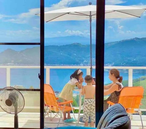 Day, People, Natural landscape, View (from property/room), Balcony/Terrace, Dining area, Mountain view, Sea view