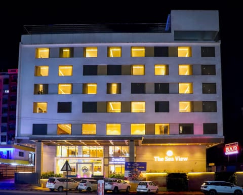 Hotel The Sea View, Mangalore Hotel in Mangaluru
