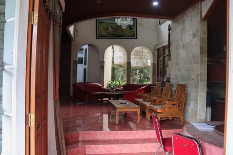 Villa saung panenjoan Villa in Cisarua