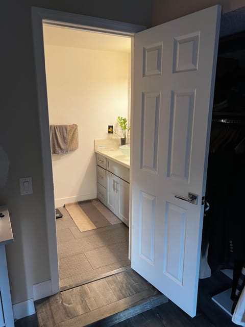 1700ft Independent Room Vacation rental in Rowland Heights