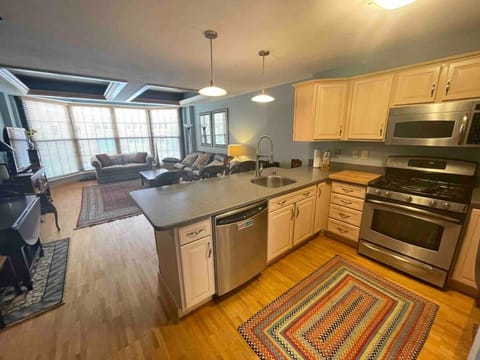 Luxury Downtown Living In Armory Square House in Syracuse