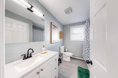 Five75 Lux PROV - Mins Away From Federal Hill Condo in Providence