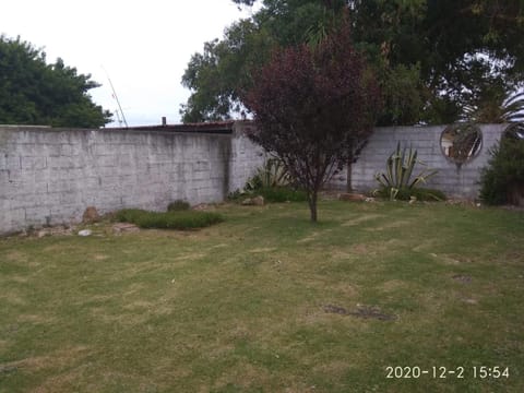 Casa en San Francisco, 2 dormitorios House in Piriápolis