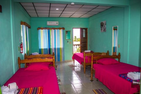 Hilltop Horizon Guesthouse Bed and Breakfast in San Ignacio