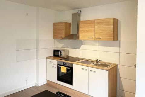 cozy 2-room Apartment Condo in Brühl