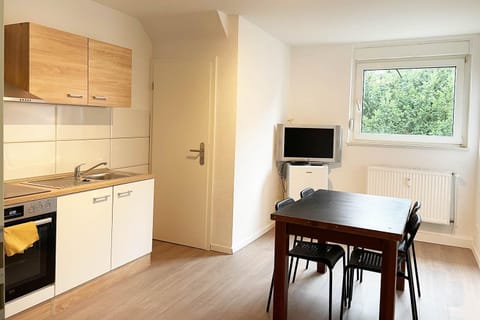 cozy 2-room Apartment Condominio in Brühl