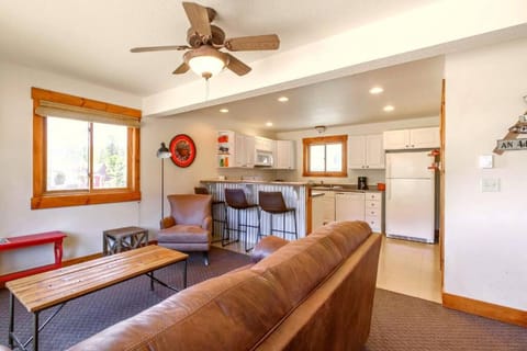Summer Escape at the Loose Moose #3 Appartement in Grand Lake