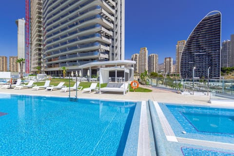 Property building, Swimming pool, Swimming pool
