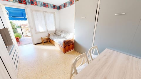 Résidence Oiseau Bleu - Studio pour 3 Personnes 044 Apartment in Roquebrune-Cap-Martin