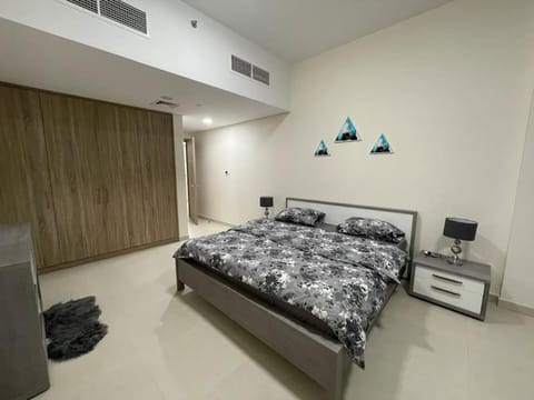 Lovely New 1 bed Apt - Mirdif Hills Avenue Condo in Al Sharjah