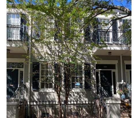 Downtown Mobile, AL 2 Bedroom Townhome - Walk to Everything! Condo in Mobile