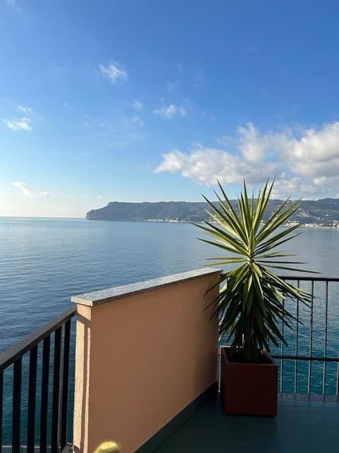 Day, Natural landscape, View (from property/room), Balcony/Terrace, Sea view