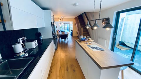 Kitchen or kitchenette, toaster