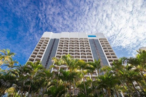 Deluxe Twin Studio in Surfers Paradise Hotel in Surfers Paradise Boulevard