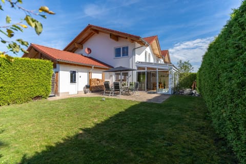 Property building, Garden